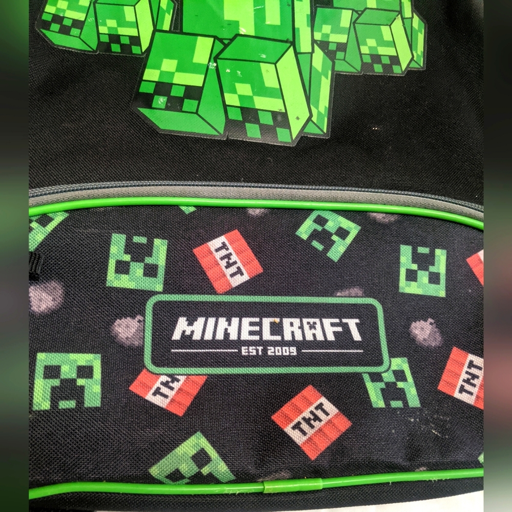 Minecraft Kids 16 inch Creepers Backpack - Picture 2 of 11